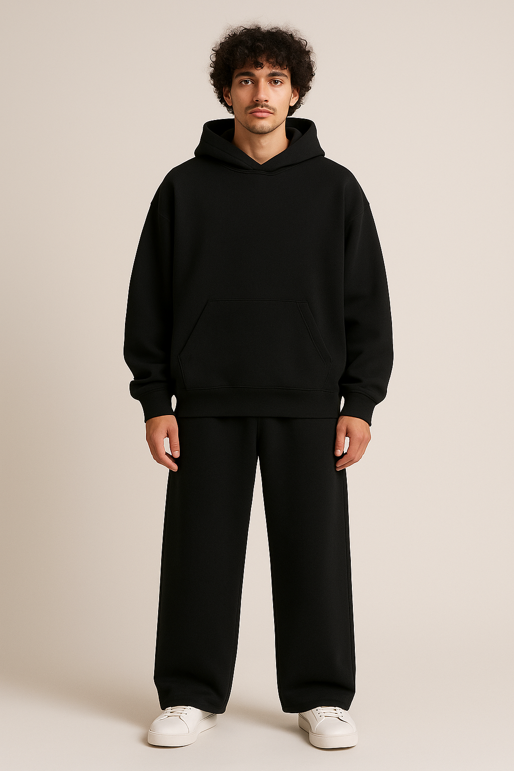 Minimal Streetwear Set – Black Edition